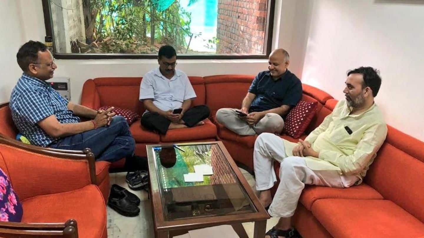Kejriwal's visit to L-G's office turns into nightstay, indefinite fast
