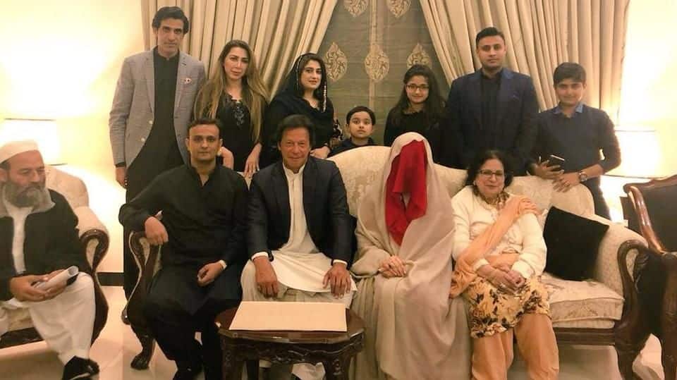Imran Khan announces third marriage to spiritual advisor Bushra Wattoo