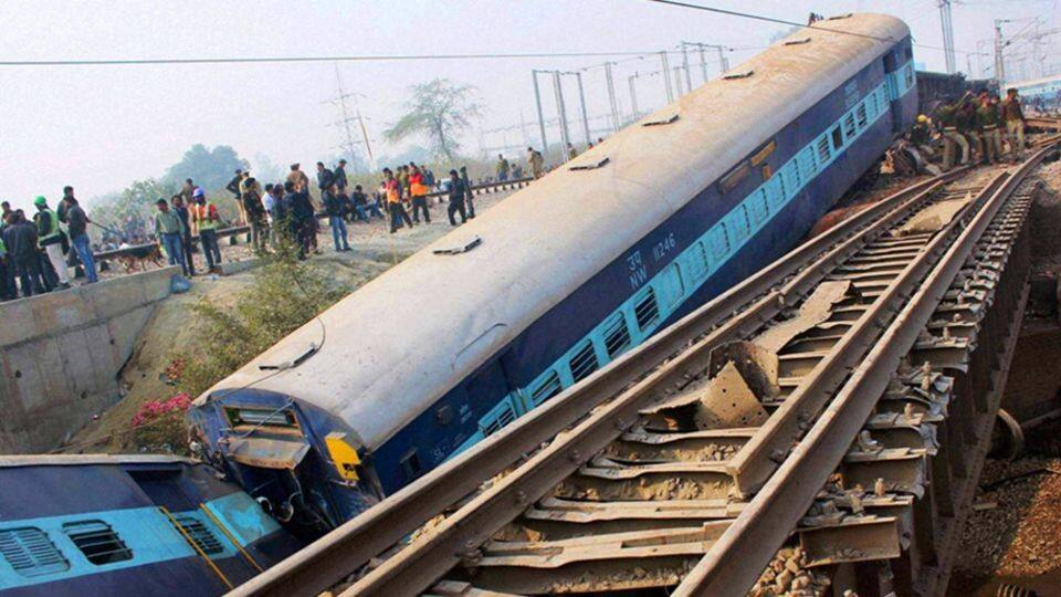 Six train coaches derail in New Delhi, no casualty