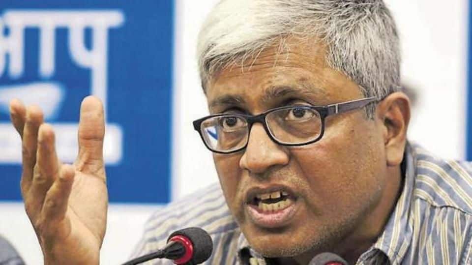 Jaitley defamation: Ashutosh fined Rs. 10,000 for 'wasting court's time'