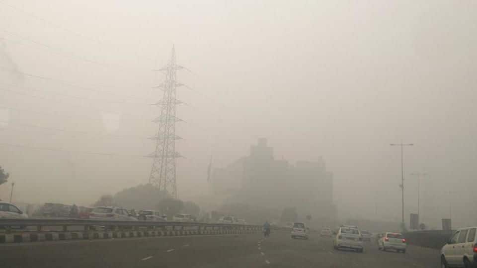 Delhi pollution reaches critical levels, 'public health emergency' declared