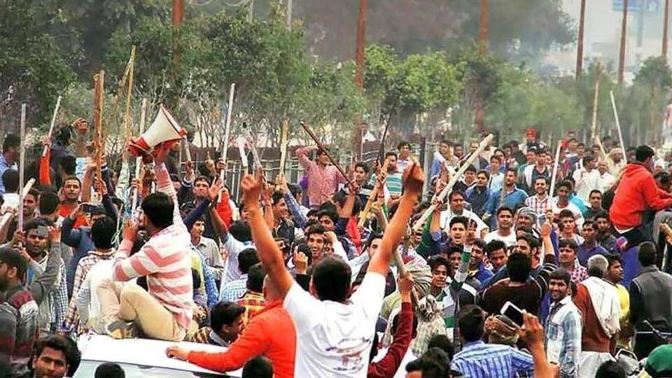 Jat protests: Haryana prepares for violence even as community divided