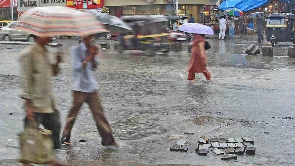 Heavy rains lash Chennai once again, schools shut down