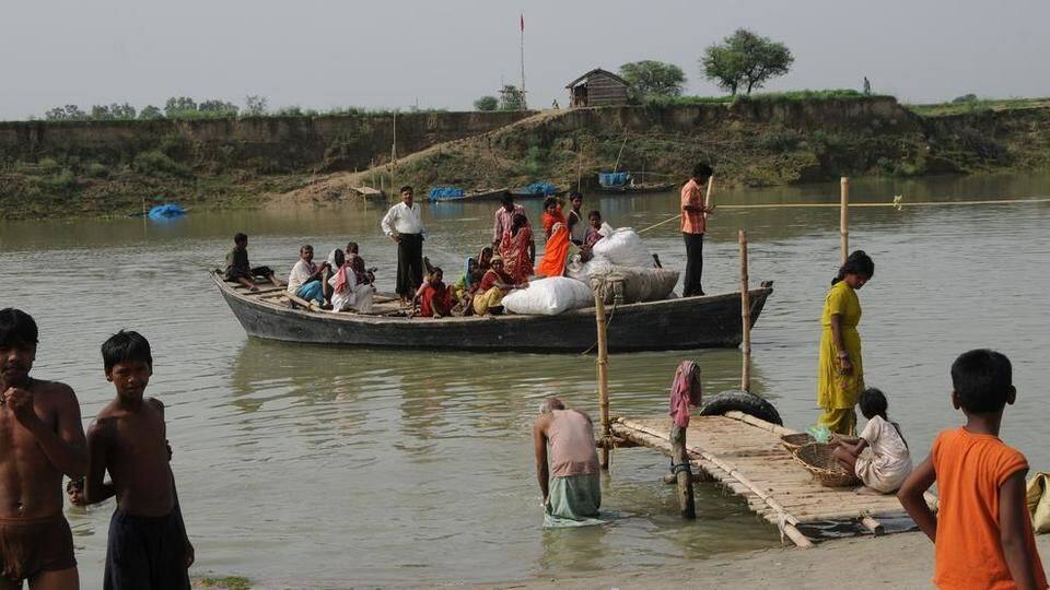 In Bihar, woman delivers child on rescue boat In Bihar, woman delivers child on rescue boat