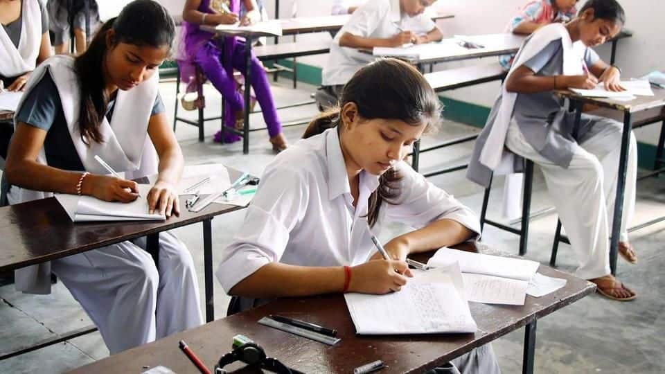 Relief for CBSE Class-10 students: 33% overall-marks sufficient to pass