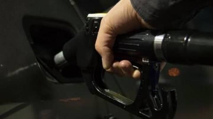Oil companies agree to bear MDR charges Oil companies agree to bear MDR charges