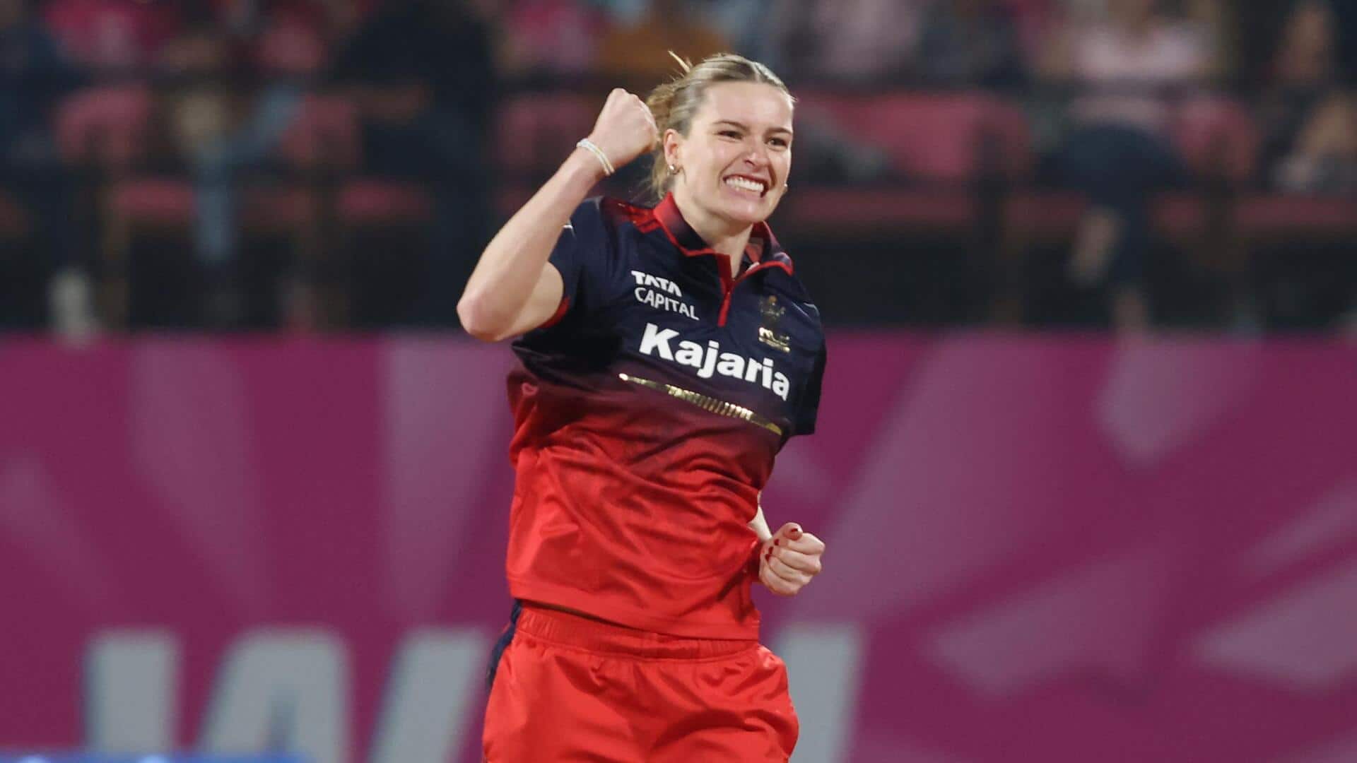 RCB's Lauren Bell and Sayali Satghare claim three-fers versus DC