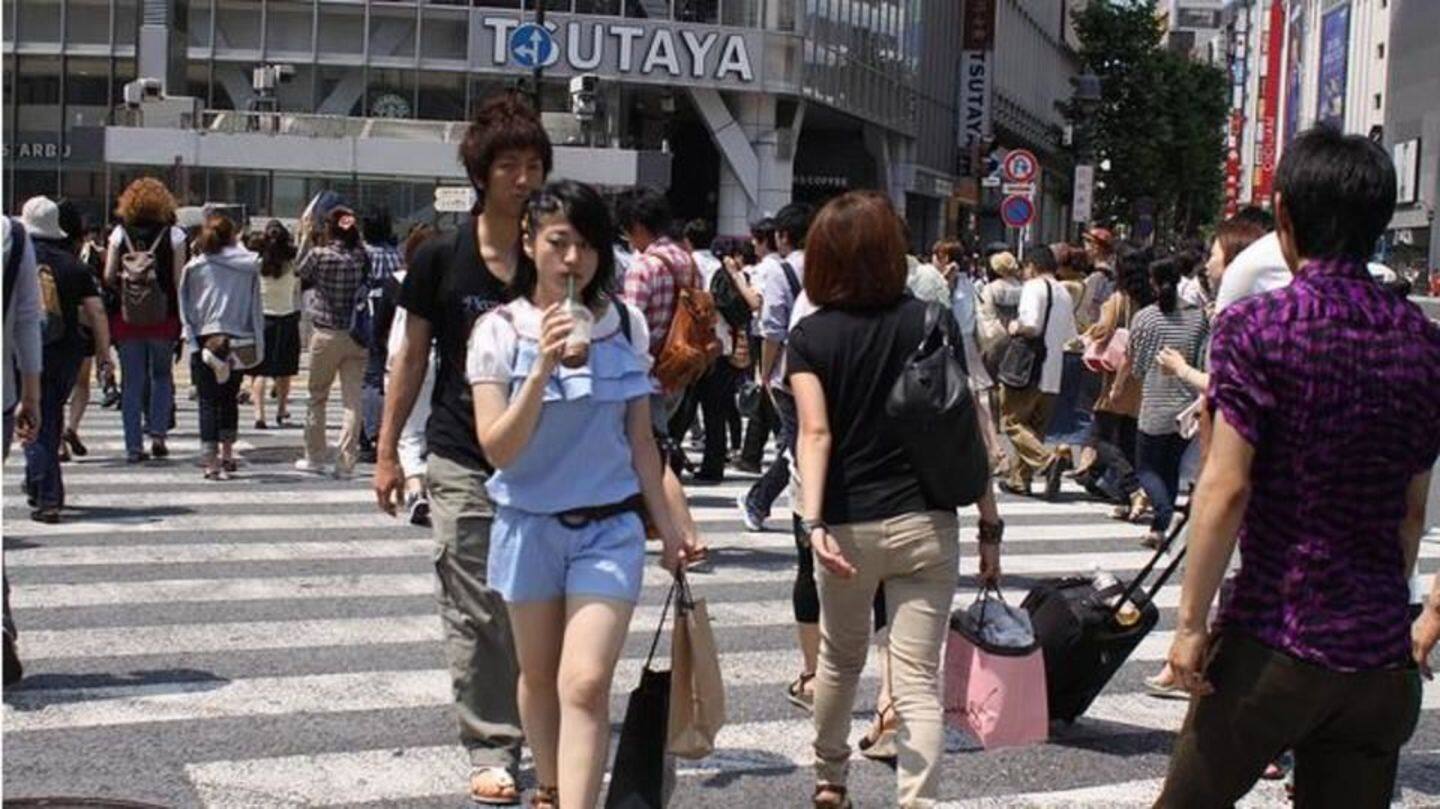 Япония люди на улице