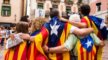 Catalonia elections: Pro-independence parties en route to victory
