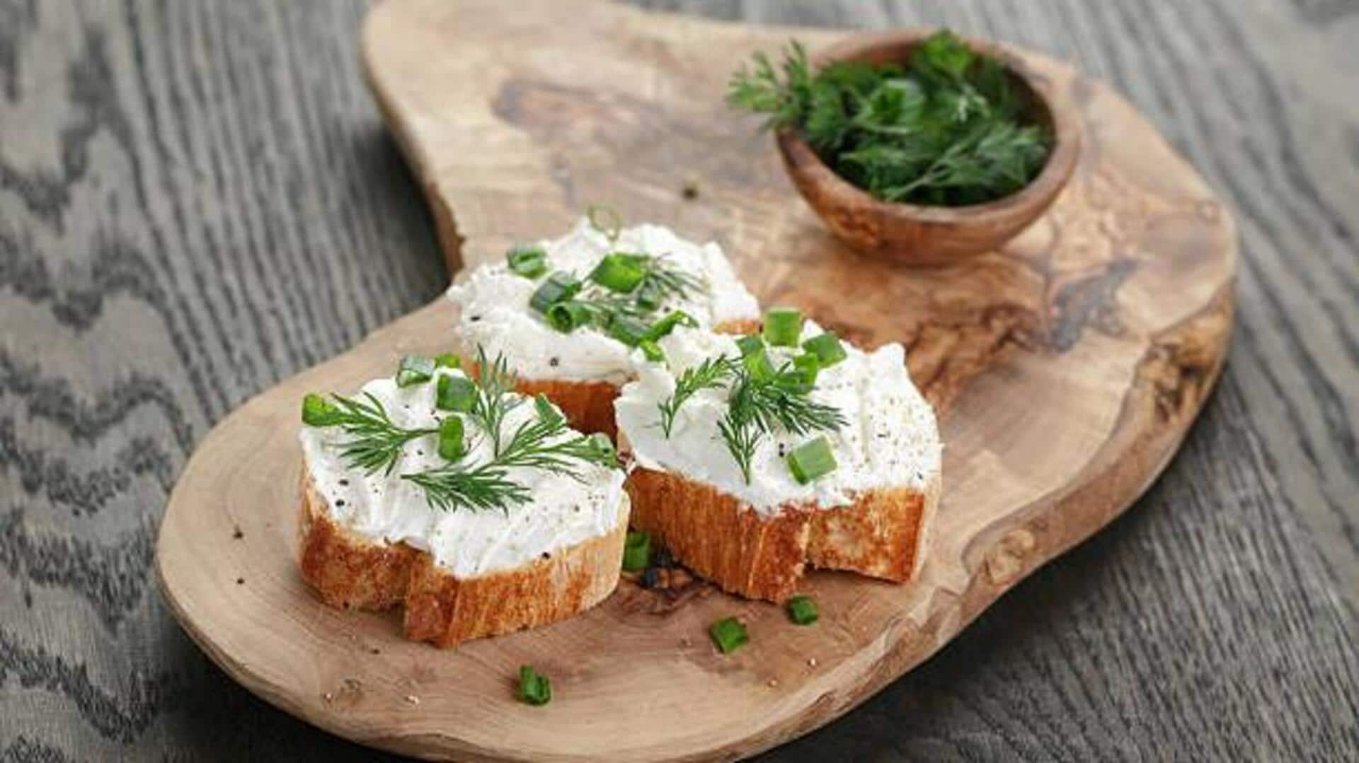 5-minute breakfast fix: Soft cheese with herbs 5-minute breakfast fix: Soft cheese with herbs