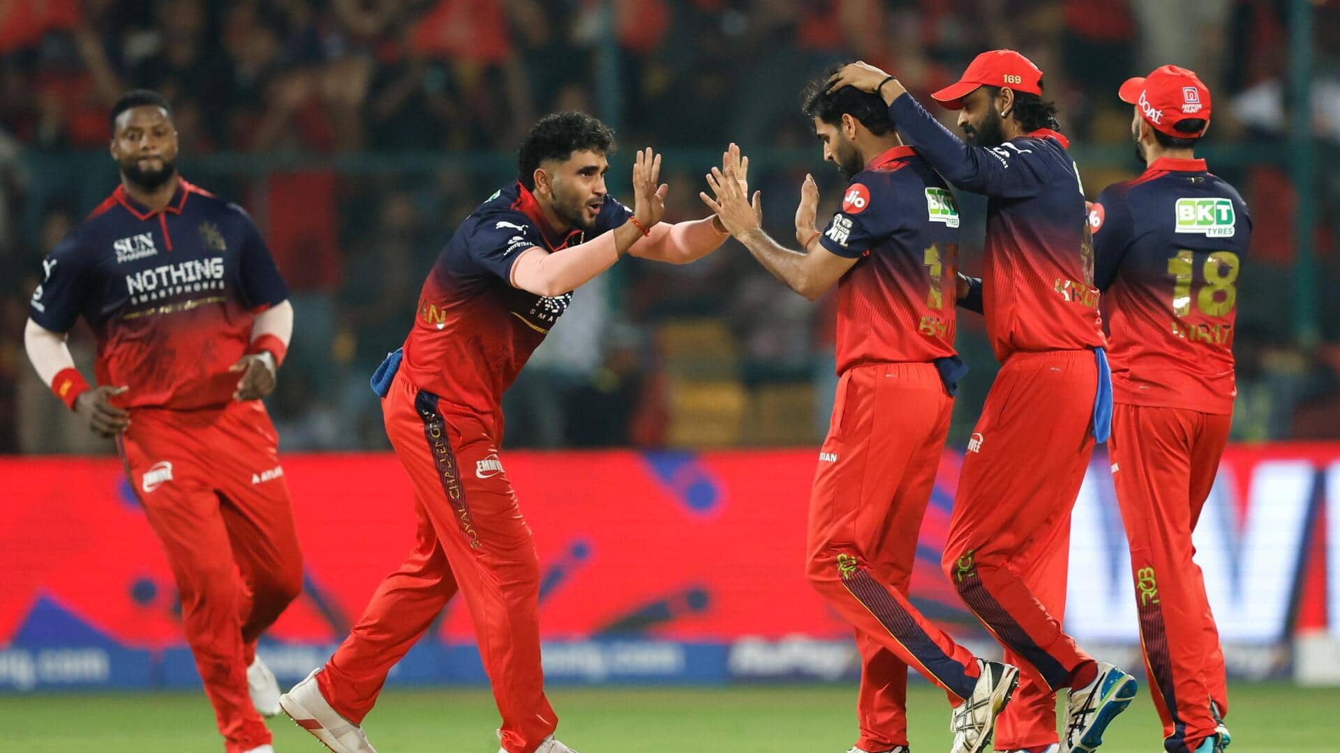 How has Bhuvneshwar Kumar fared against Rajasthan Royals (IPL)? Stats