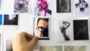 Taking three-dimensional (3D) selfies?  Yup, AI can do that
