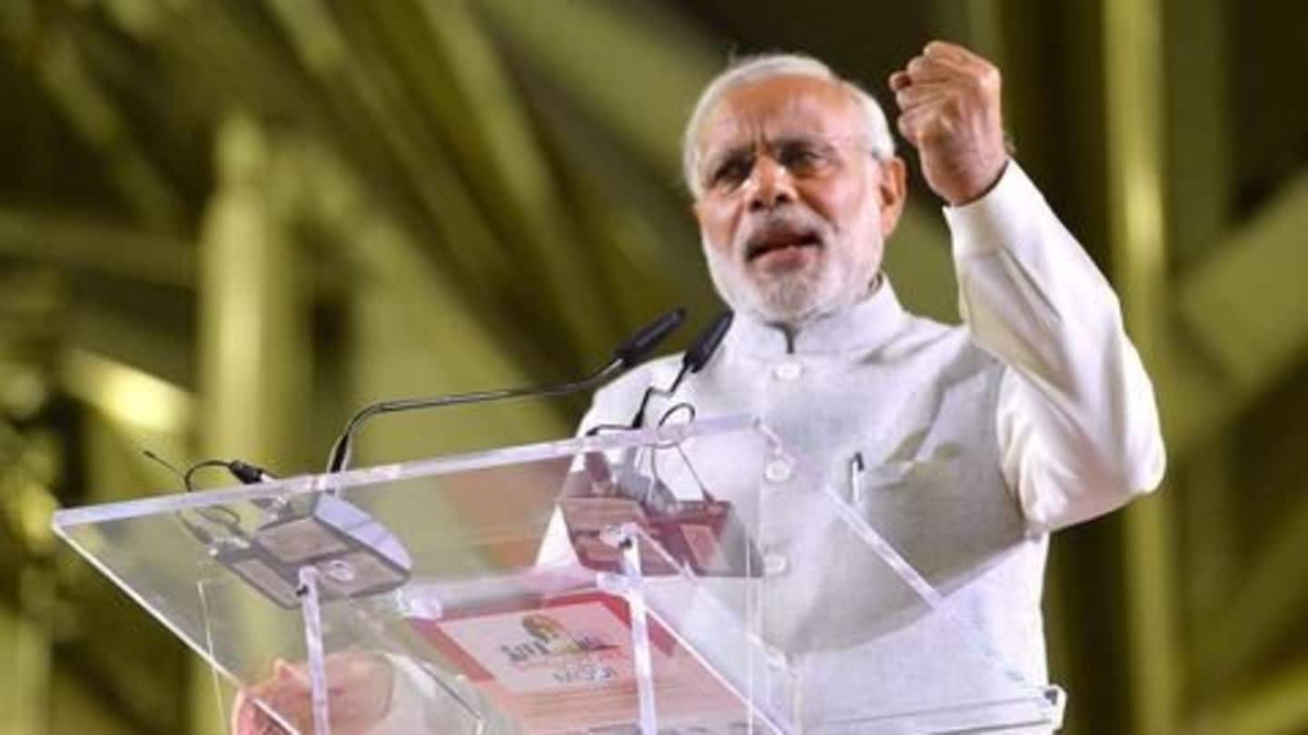 Modi urges Indians to change their current mindset about digitization