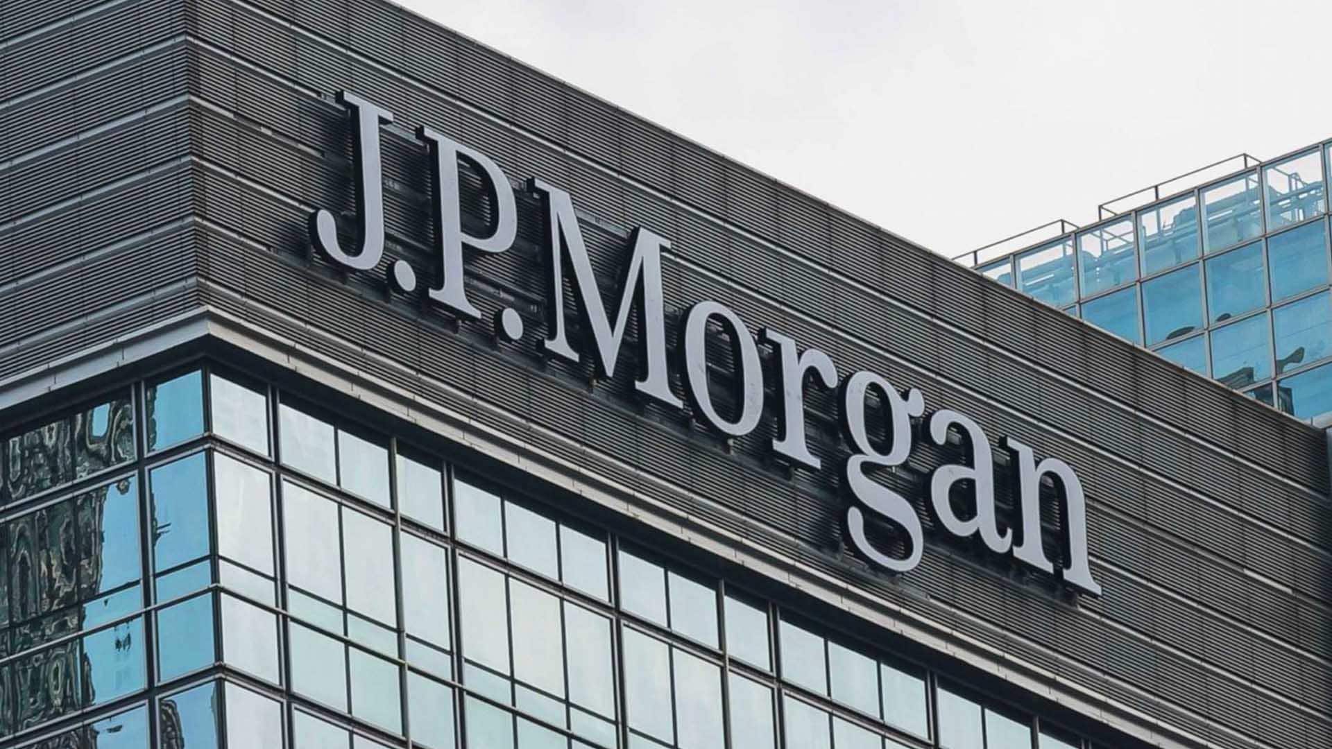 JPMorgan customers can soon buy cryptocurrency using credit cards