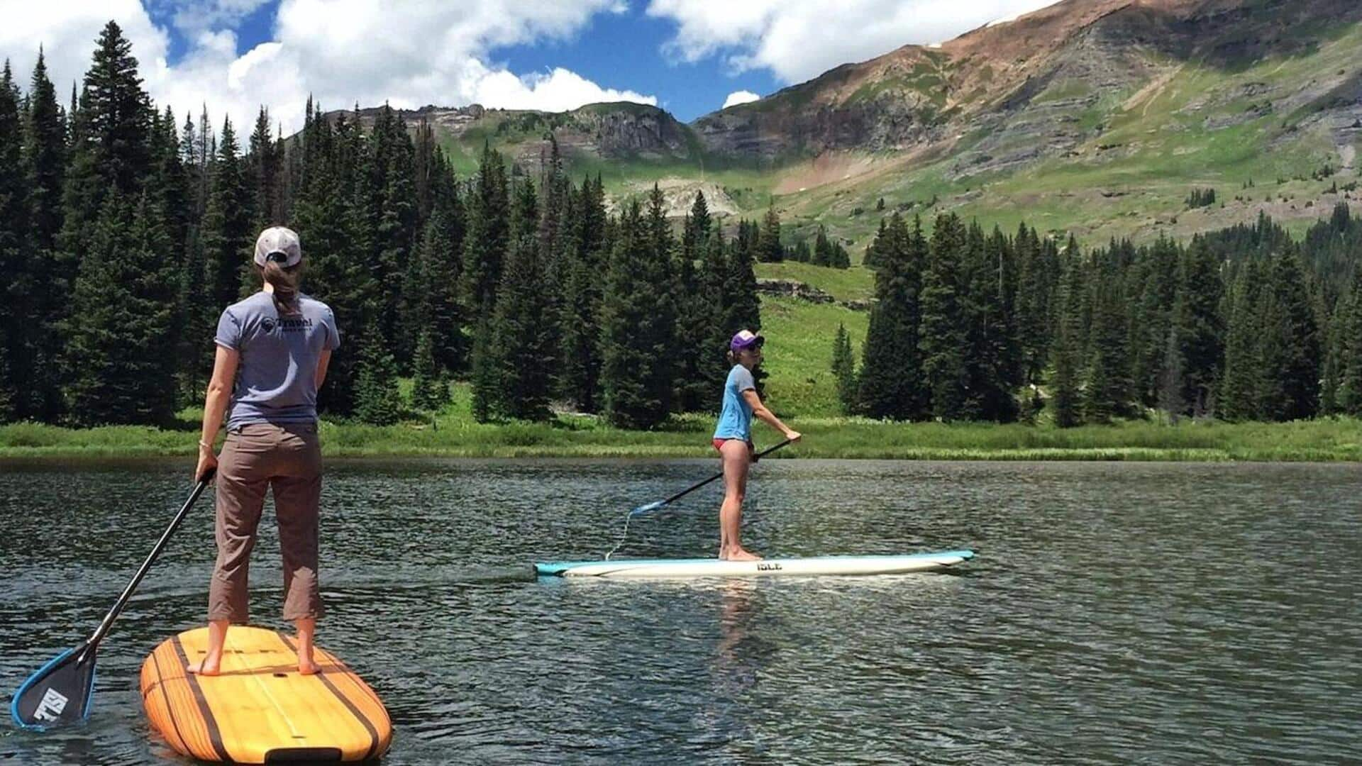 Organizing a joyful paddleboarding clean-up event