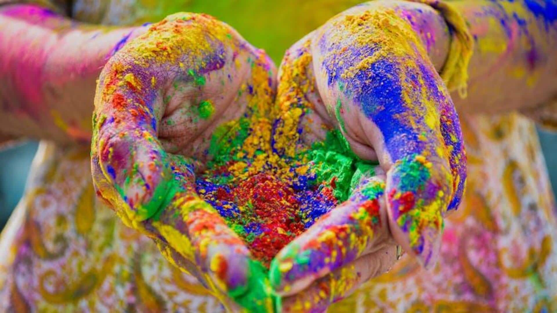 Experience Holi in Mathura, India: A festival of colors