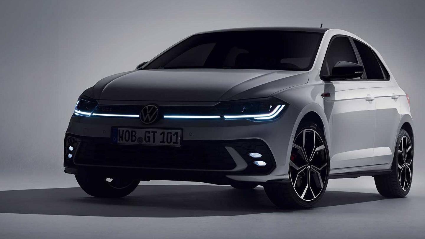 The car has a new grille with built-in DRLs The car has a new grille with built-in DRLs