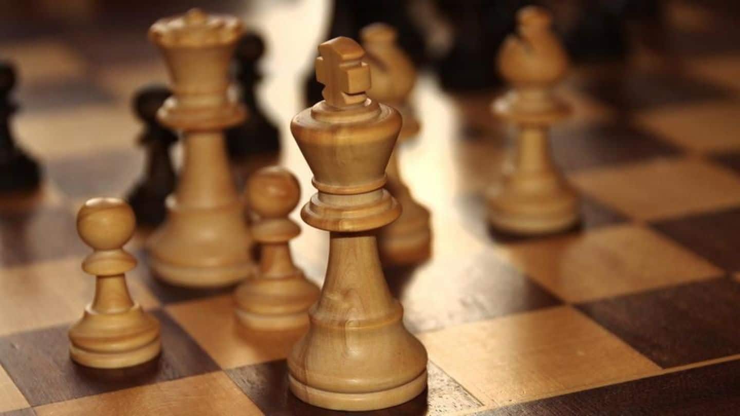 Carlsen, Kasparov Will Clash For The 1st Time In 16 Years