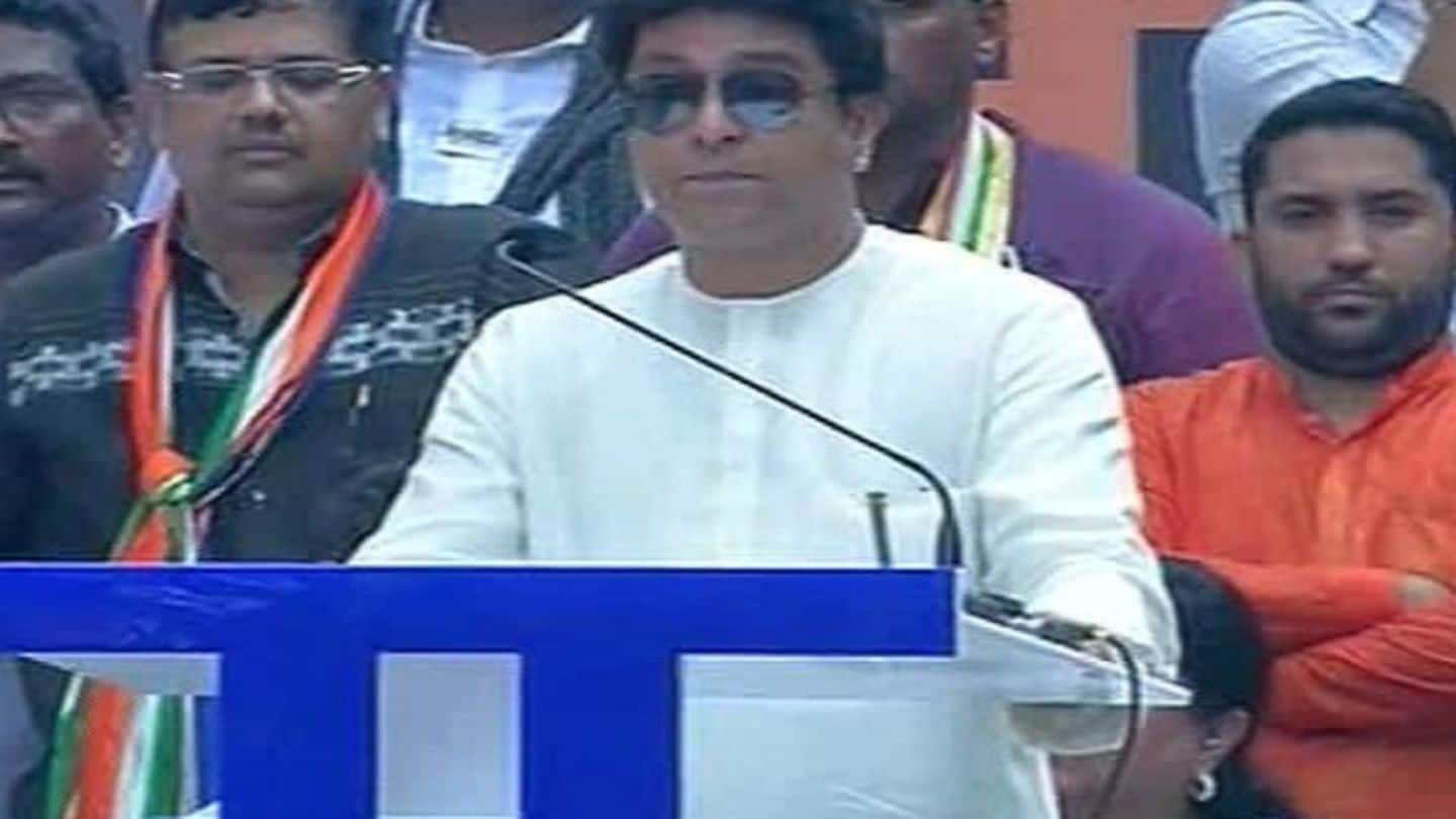 At MNS rally, Raj Thackeray attacks Modi on all fronts