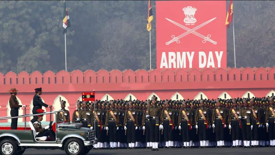 #DefenseDiaries: PM Modi hails troops on 71st Army Day