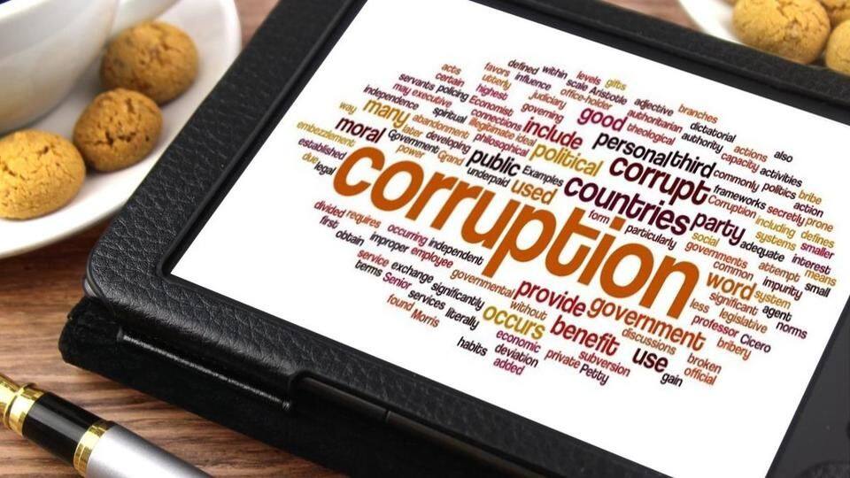 Dhumal and Singh use corruption scandals to attack one another Dhumal and Singh use corruption scandals to attack one another