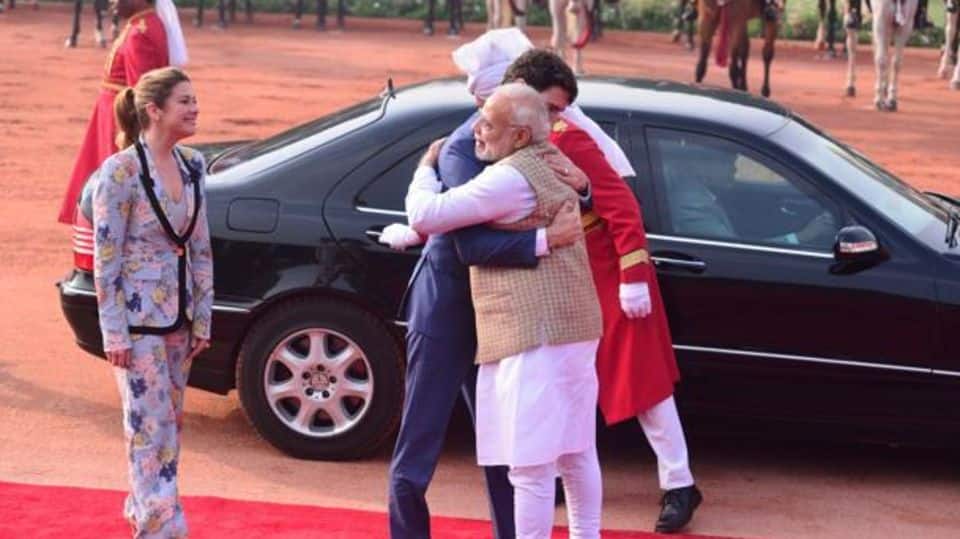 Canadian PM Trudeau finally receives Modi's jhappi at Rashtrapati Bhavan
