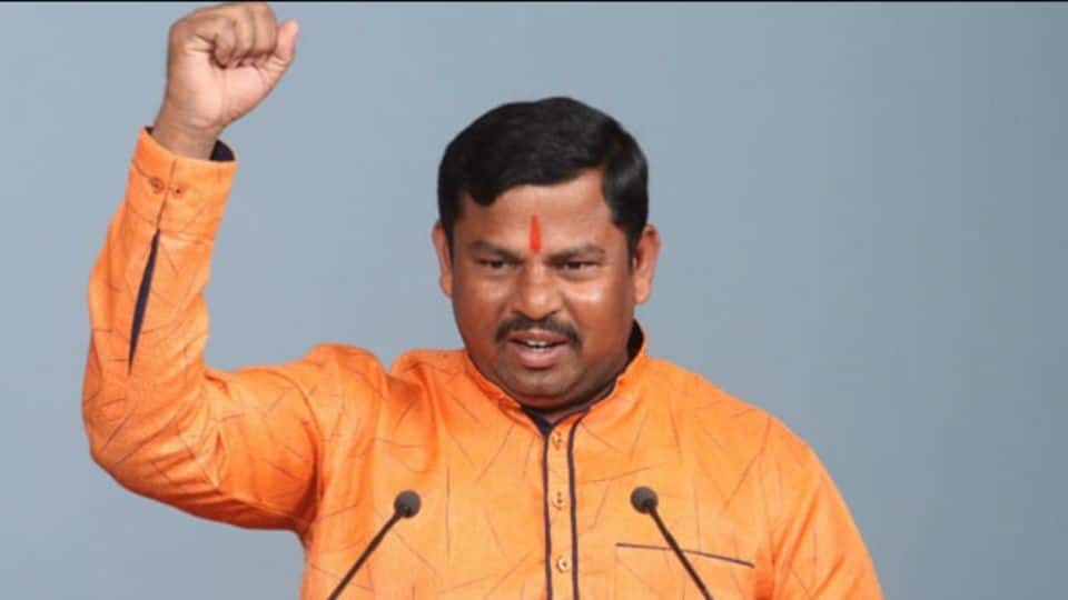 BJP MLA: Not a Hindu, if you don't join RSS