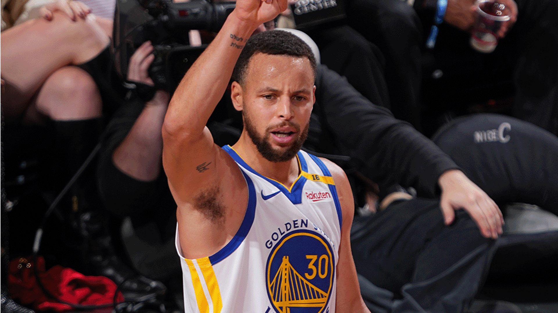 #ThisDayThatYear: Stephen Curry tops NBA's all-time 3-point leaderboard