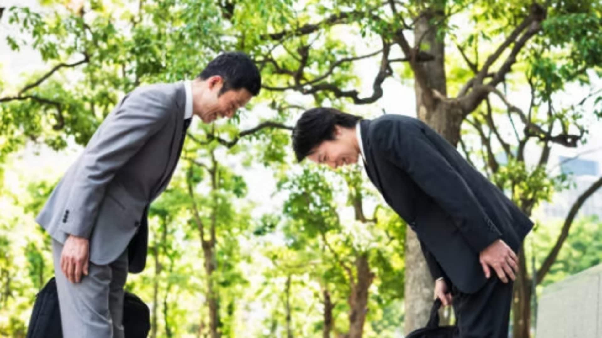 5 unique gestures in Japanese culture