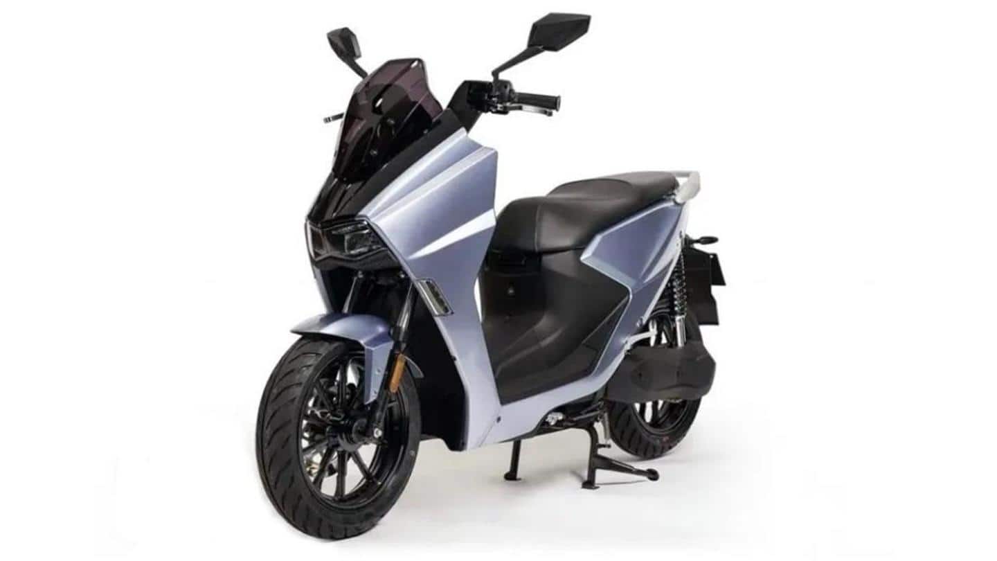 2022 Horwin SK3 maxi-scooter arrives in Europe with 300km range