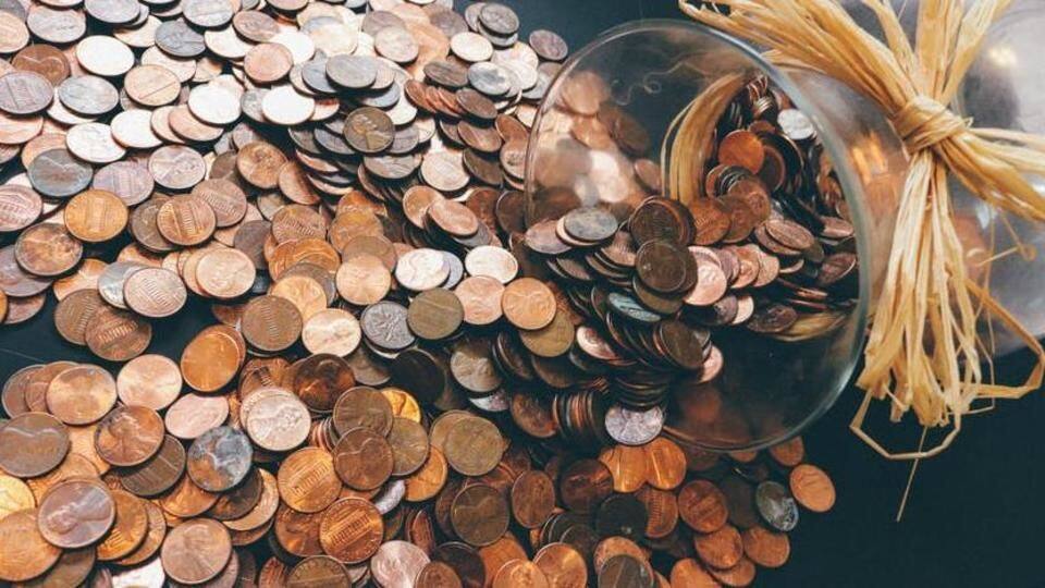 German bank employee spends 6 months hand-counting 1.2 million coins