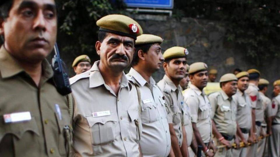 Police reluctant to file FIRs, push for out-of-court settlements Police reluctant to file FIRs, push for out-of-court settlements