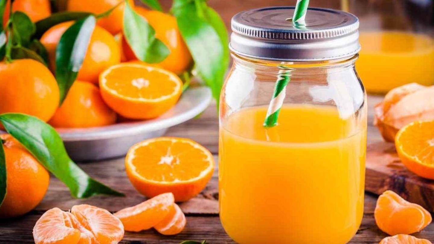 Oranges: Rich in Vitamin C, boosts immunity Oranges: Rich in Vitamin C, boosts immunity