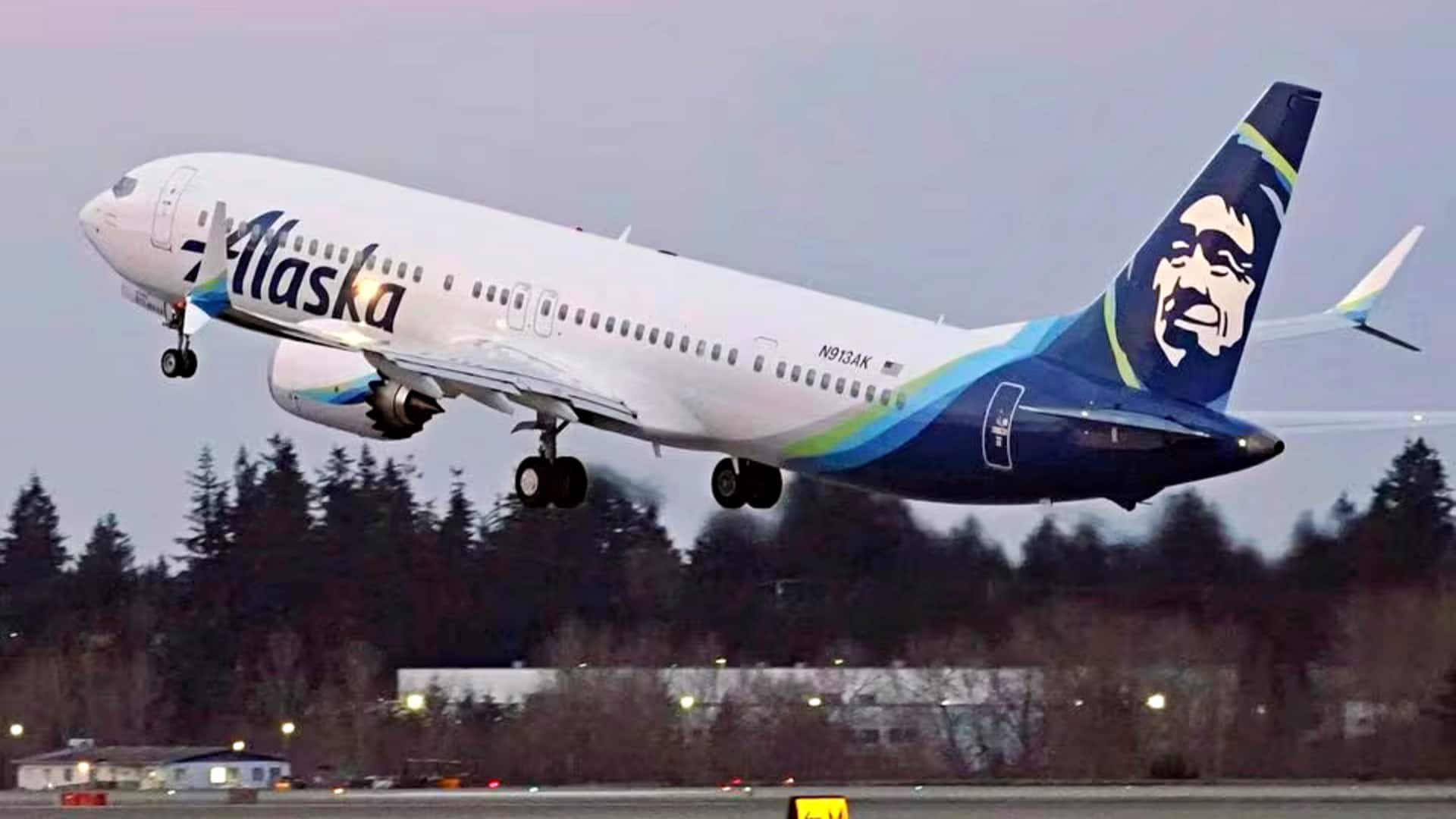 After mid-air blowout, Alaska Airlines grounds Boeing 737-9 Max fleet