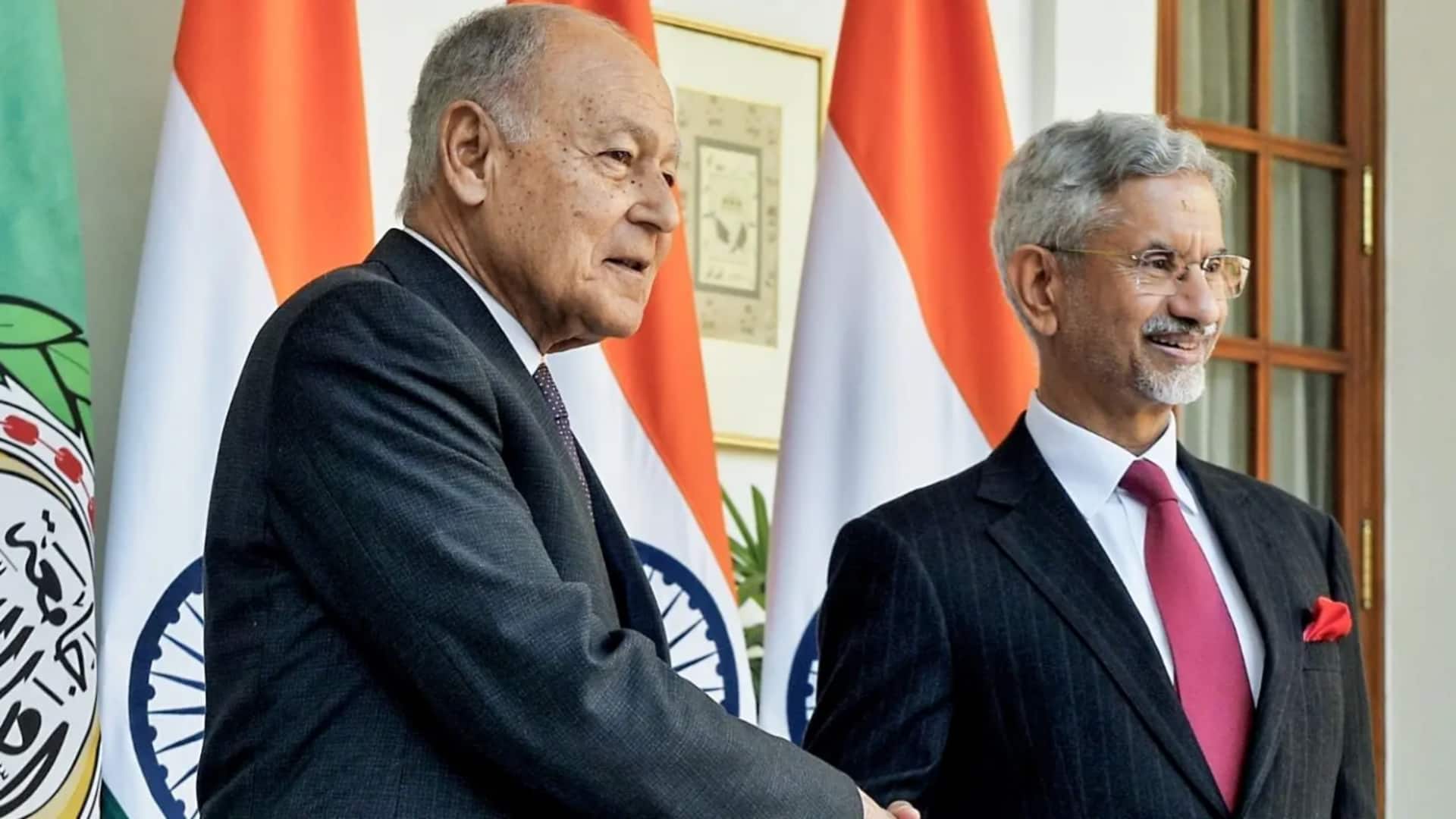 Jaishankar meets Arab League foreign ministers ahead of summit