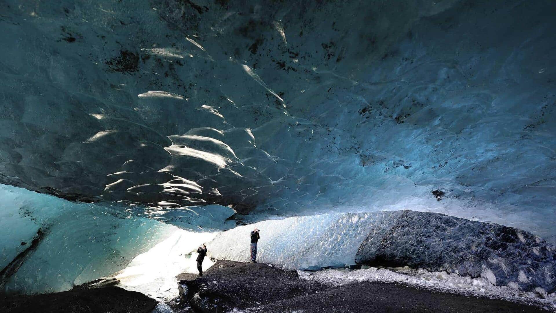 Iceland's well-kept secret? Its beautiful glaciers! 