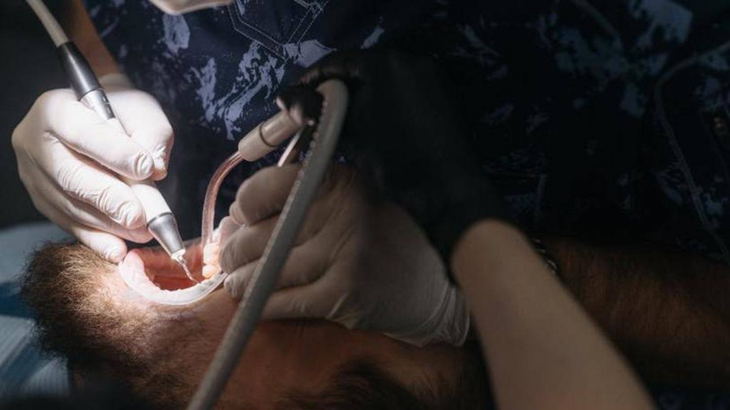 How can we clean wisdom teeth holes? How can we clean wisdom teeth holes?