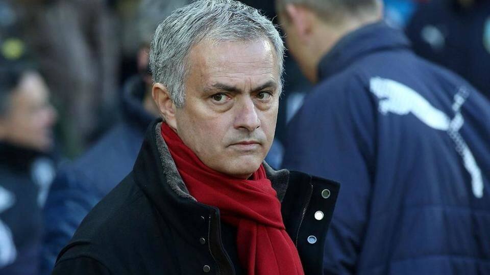 Mourinho says Manchester United should invest more