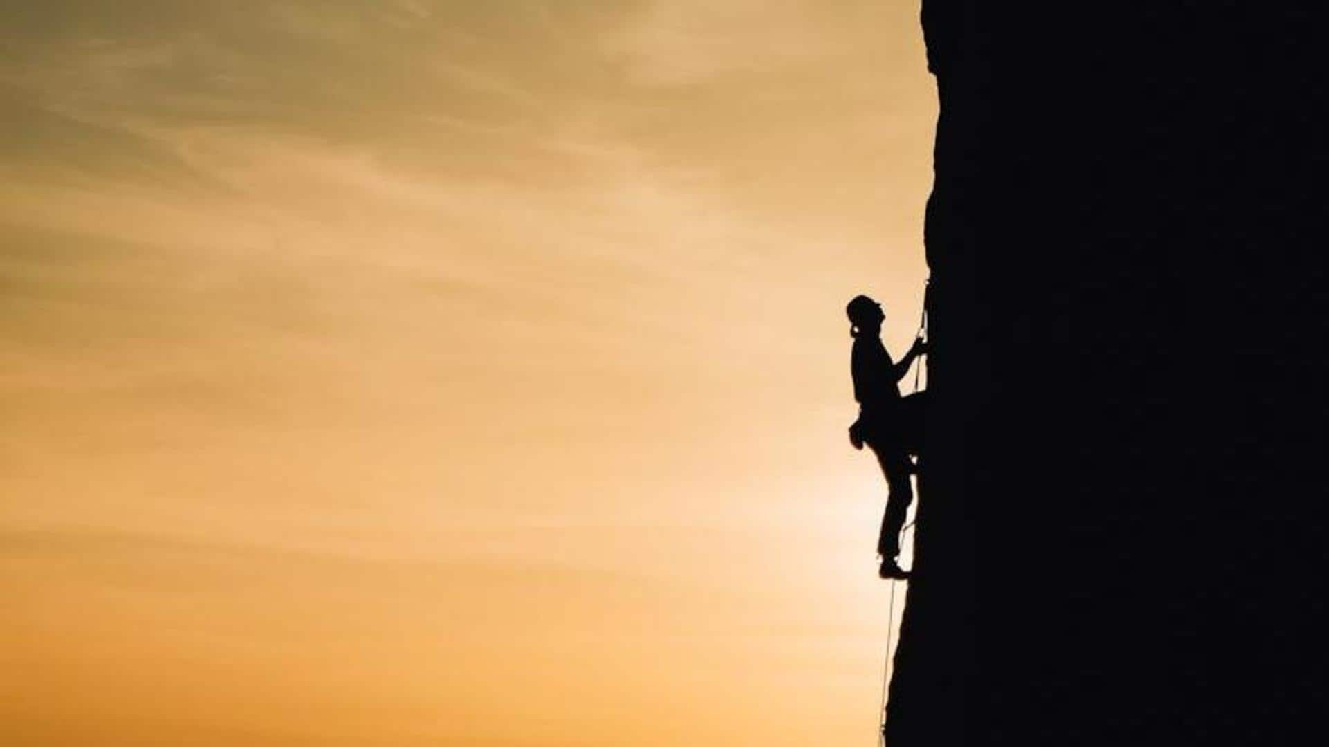 Rock climbing v/s Tai Chi: Which improves your balance more? Rock climbing v/s Tai Chi: Which improves your balance more?