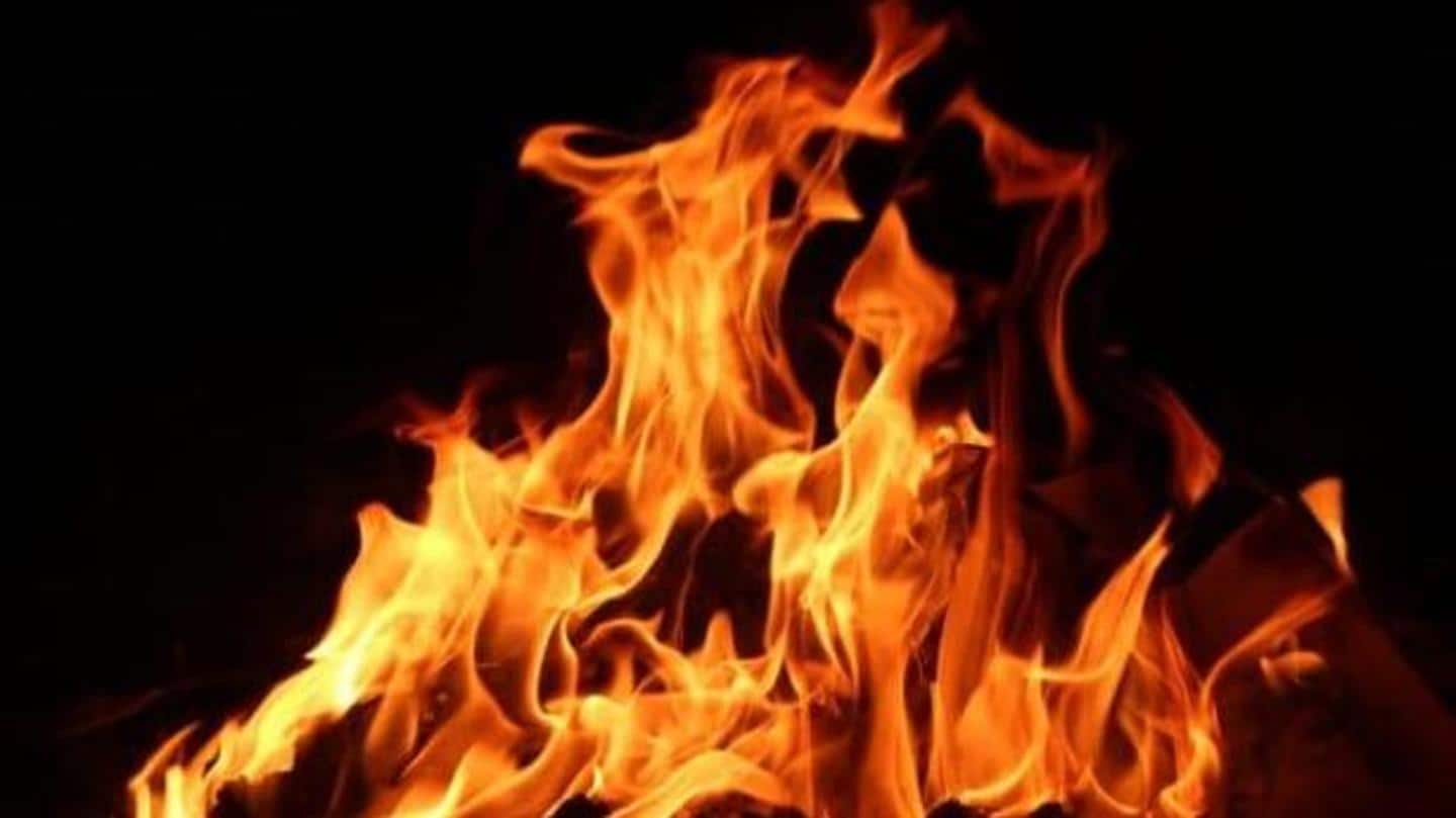 Fire destroys powerloom factory in Maharashtra's Bhiwandi town