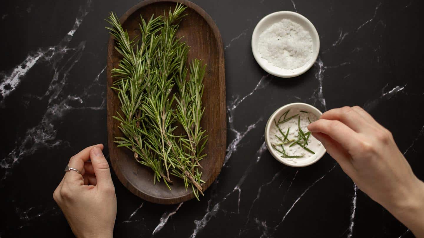 From digestion to immunity, here are 5 benefits of rosemary