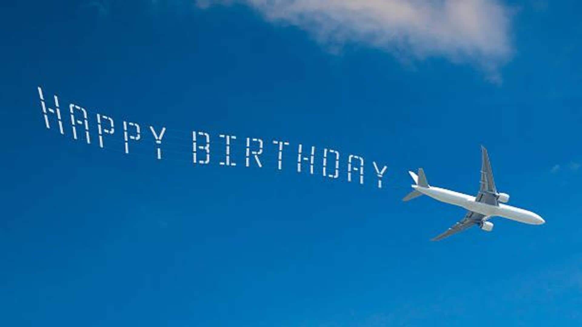 Skywriting workshops: Calligraphy in the clouds