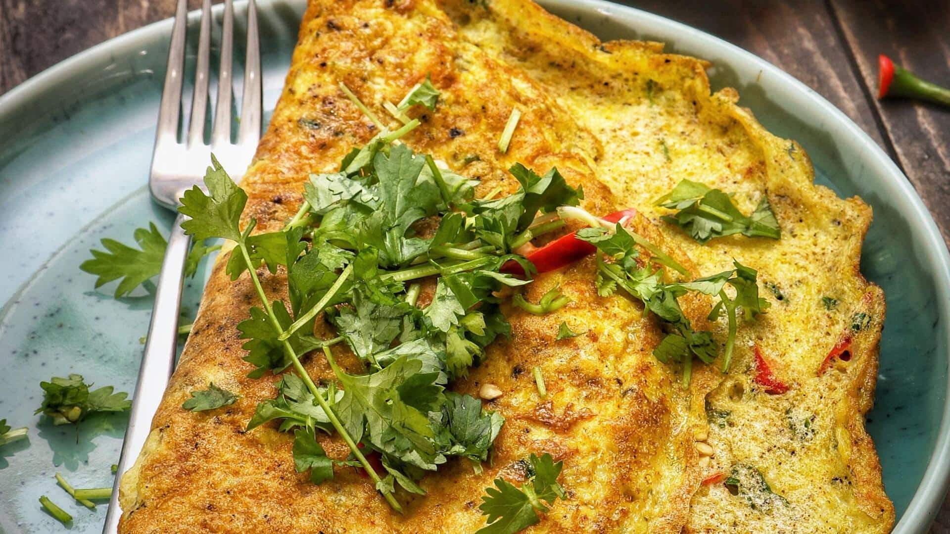 How to make crispy moong dal cheela at home