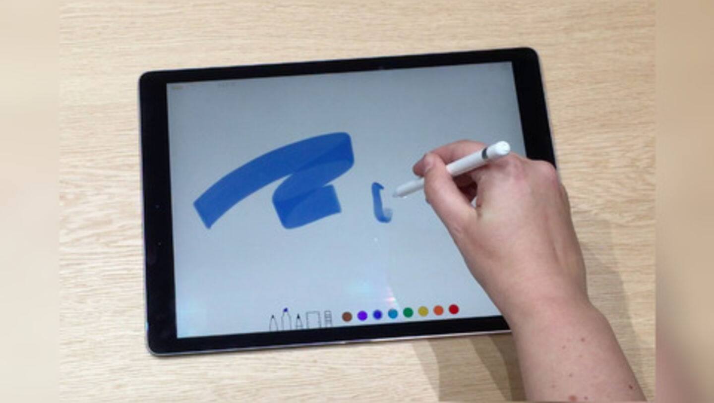 Планшет на планшет не входит google. Планшет с АПЛ пенсил. IPAD Pro Apple Pencil 2. IPAD Apple Pencil. Планшет Apple IPAD со стилусом.