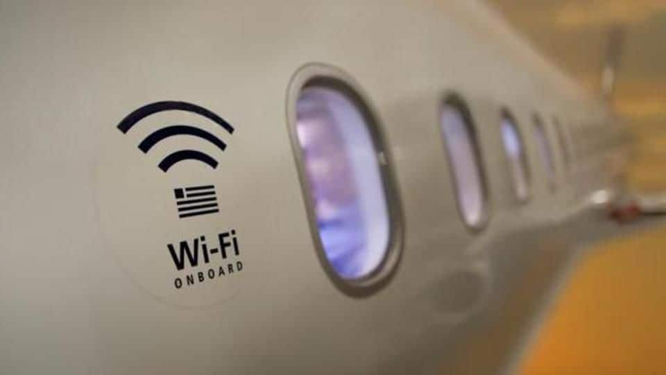India to soon get in-flight internet, here's all about it