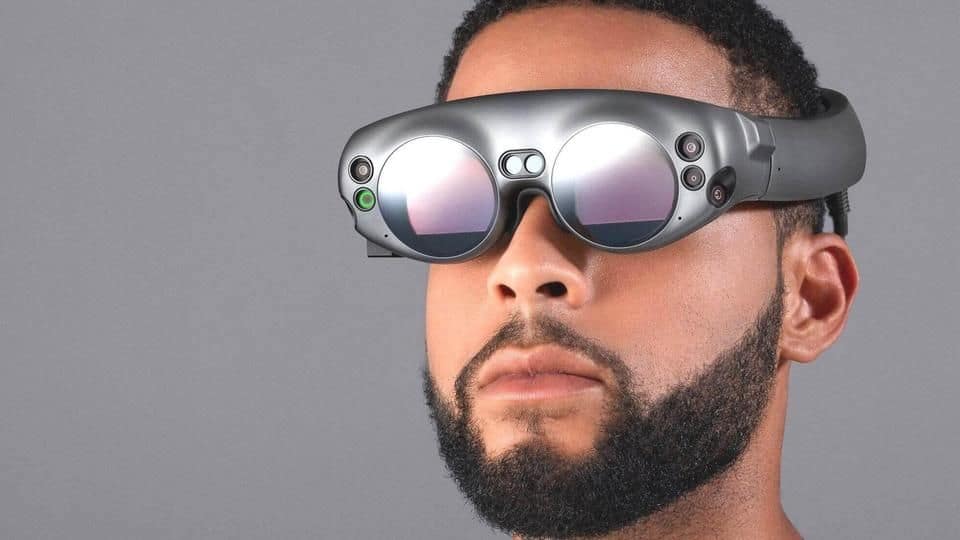 Intel to launch augmented reality glasses in 2018: Reports