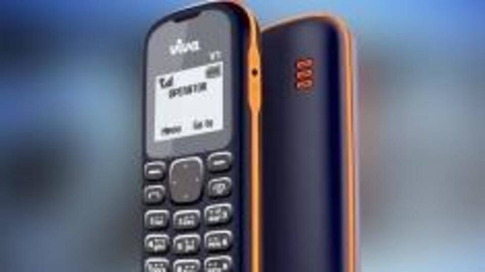 The Viva V1 comes preloaded with the Snake game The Viva V1 comes preloaded with the Snake game