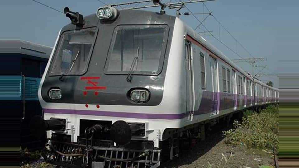 Running Mumbai locals caused Rs. 4,000 crore loss to Railways