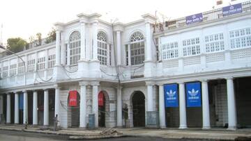 Major Delhi shopping hubs to remain shut today