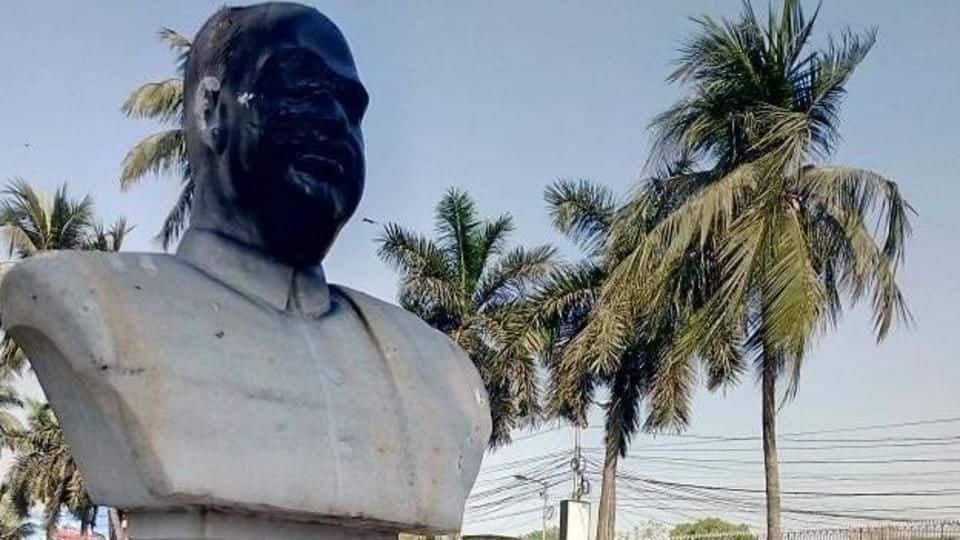 Kolkata: Bharatiya Jana Sangh founder Syama Prasad Mookerjee's statue vandalized